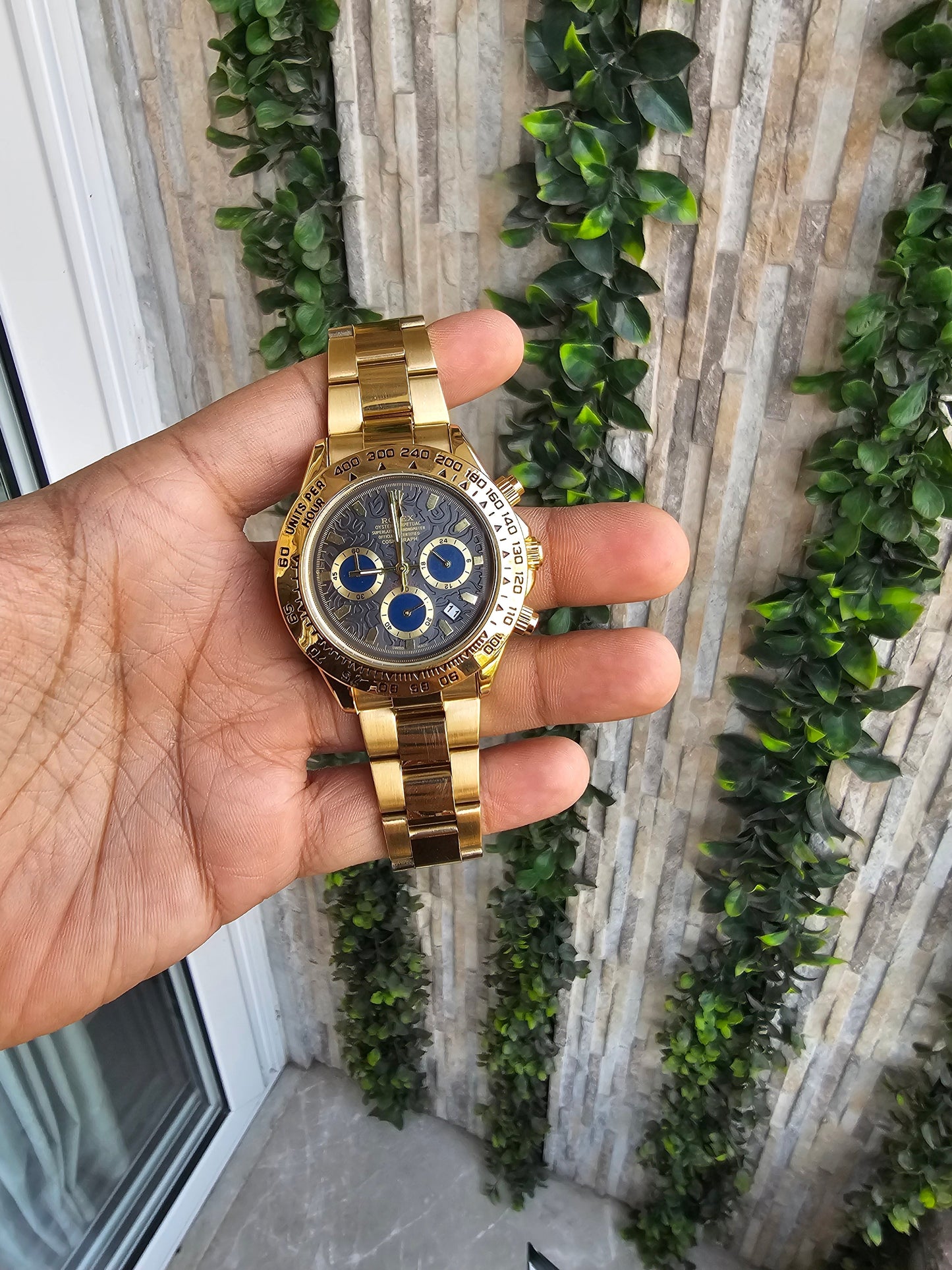 Rolex Daytona Golden Engraved Watch